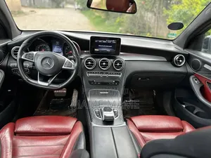 Mercedes-Benz GLA 250 2018 White