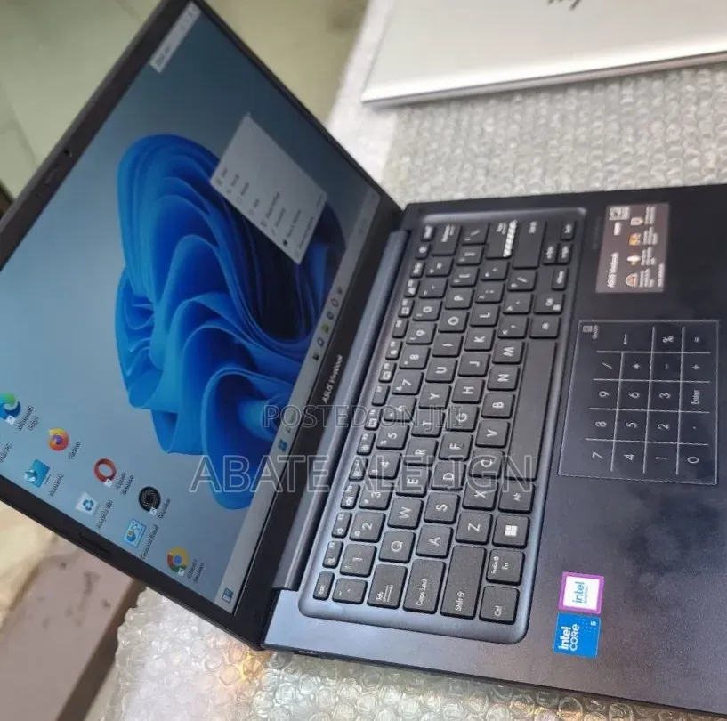New Laptop Asus Vivobook E200HA 16GB Intel Core 5 SSD 512GB