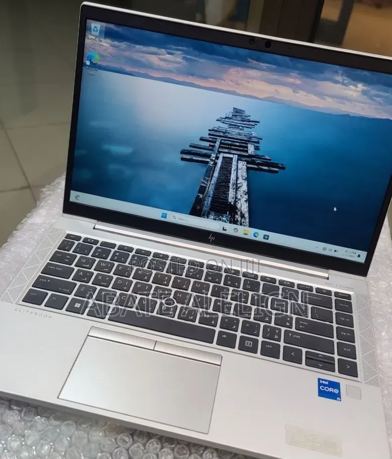New Laptop HP EliteBook 840 G8 16GB Intel Core i5 SSD 512GB