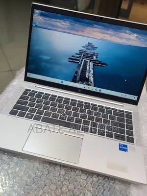New Laptop HP EliteBook 840 G8 16GB Intel Core i5 SSD 512GB