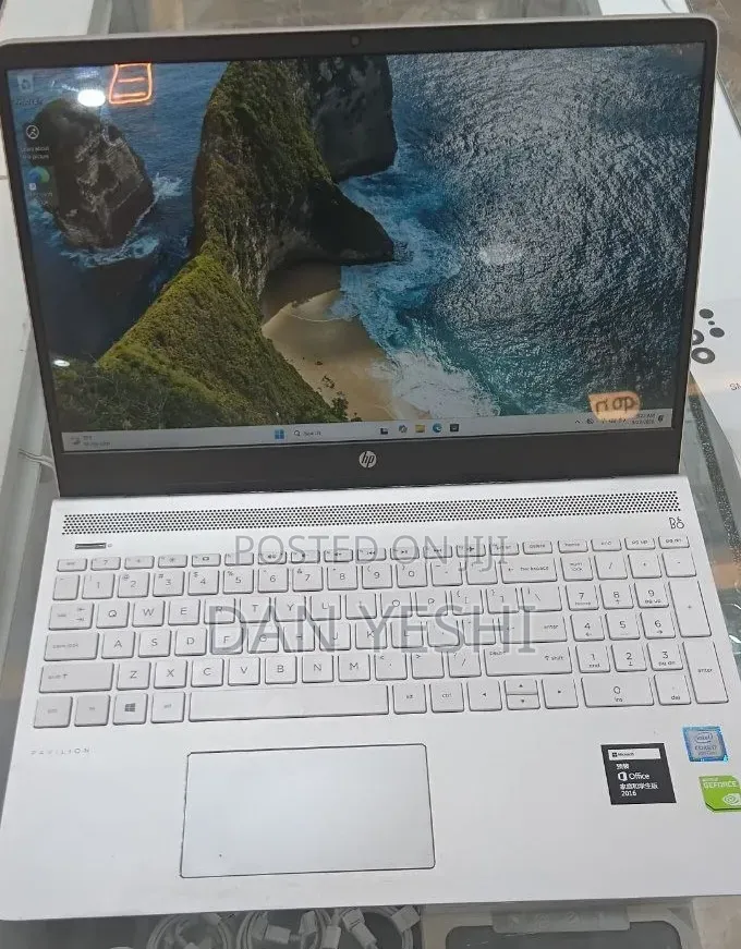New Laptop HP Pavilion 15 16GB Intel Core i7 SSD 512GB
