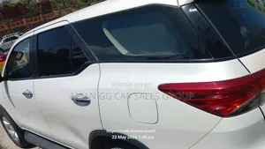 Toyota Fortuner 2023 White