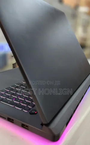 New Laptop Asus ROG Strix G17 32GB Intel Core Ultra 9 SSD 2T