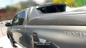 Toyota Hilux 2021 Purple
