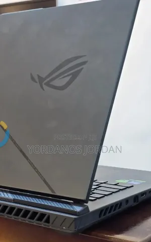 New Laptop Asus ROG Strix G17 32GB Intel Core i9 SSD 2T