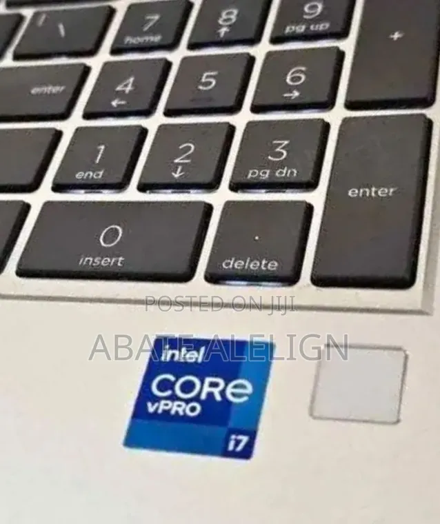 New Laptop HP EliteBook 840 G8 16GB Intel Core i7 SSD 512GB