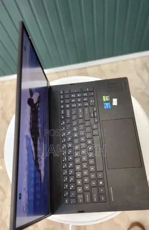 New Laptop HP Omen 16 16GB Intel Core i7 SSD 512GB