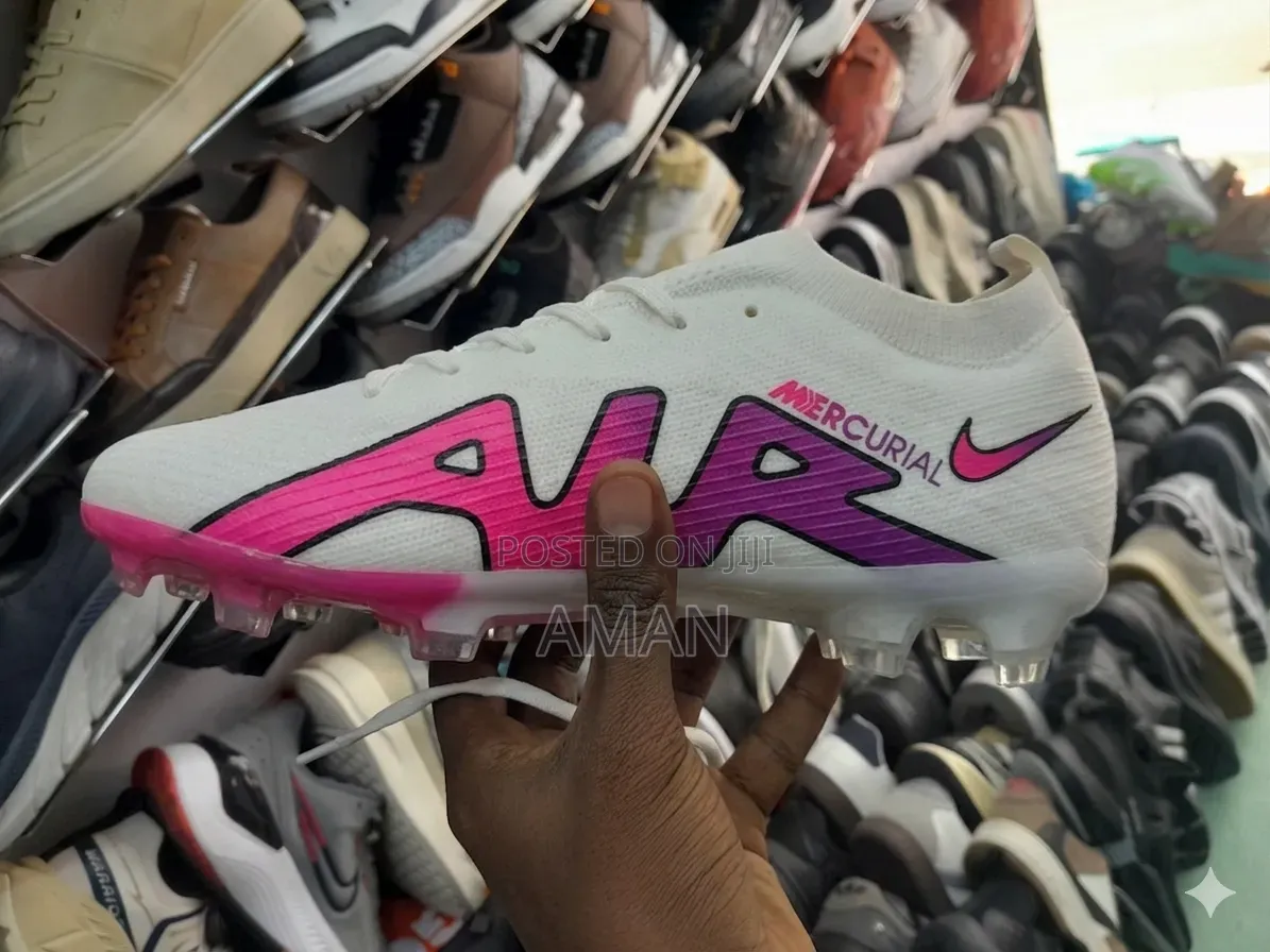 Nike Football Boots Taketa