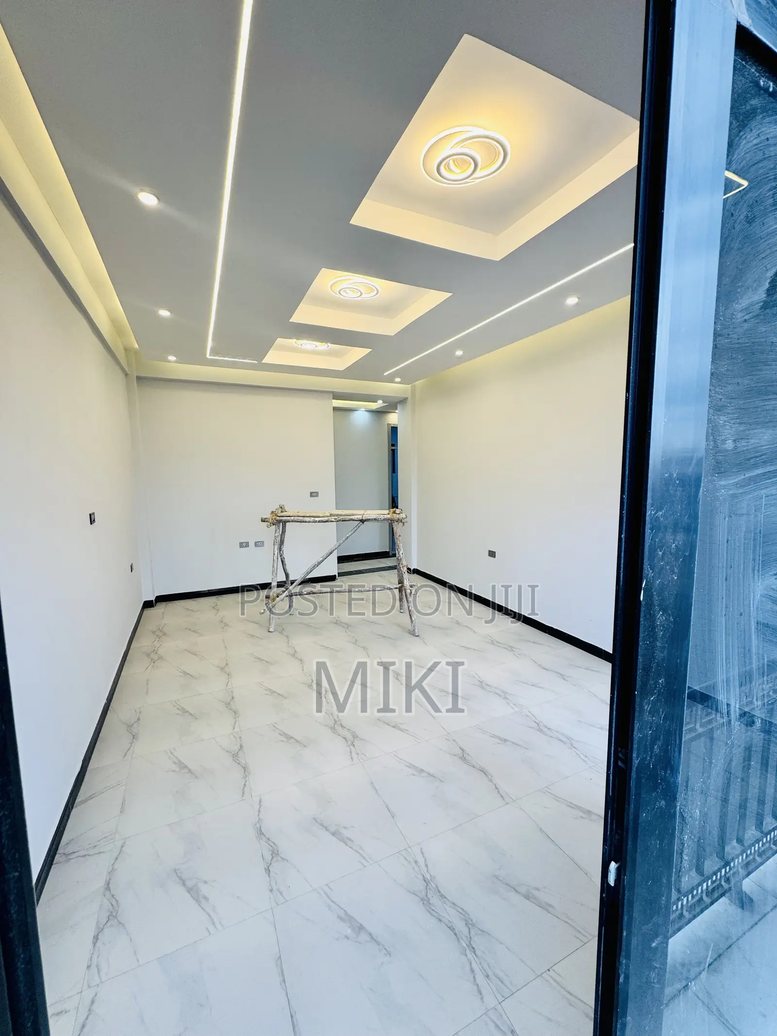 Furnished 3bdrm Apartment in Diaspora, Nifas Silk-Lafto for sale