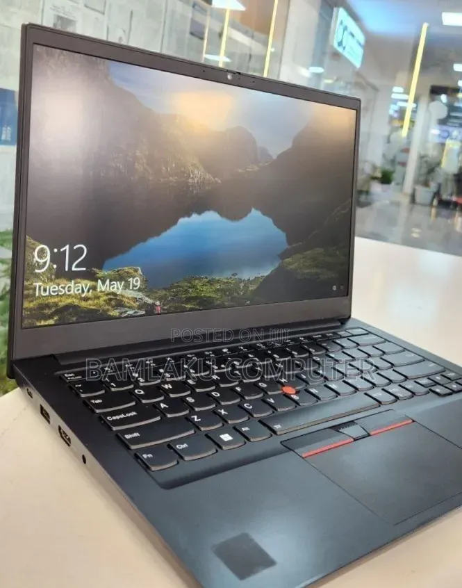 New Laptop Lenovo ThinkPad E14 Gen 4 16GB Intel Core i7 SSD 512GB