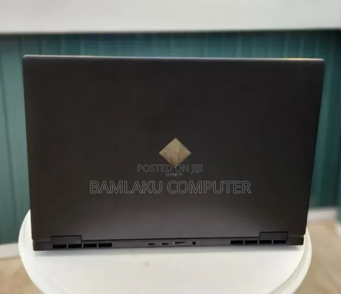 New Laptop HP Omen 16 16GB Intel Core i7 SSD 512GB