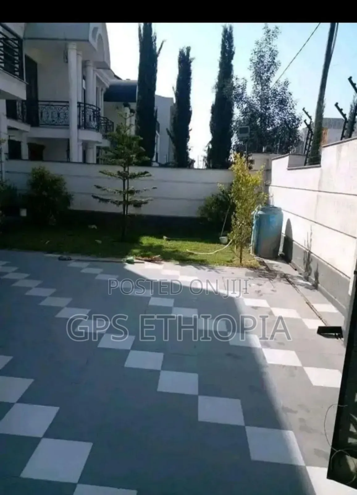 Furnished 2bdrm House in Bole for sale