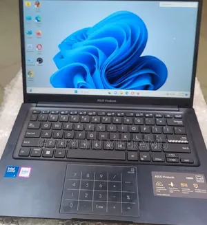 New Laptop Asus 16GB Intel Core i5 SSD 512GB