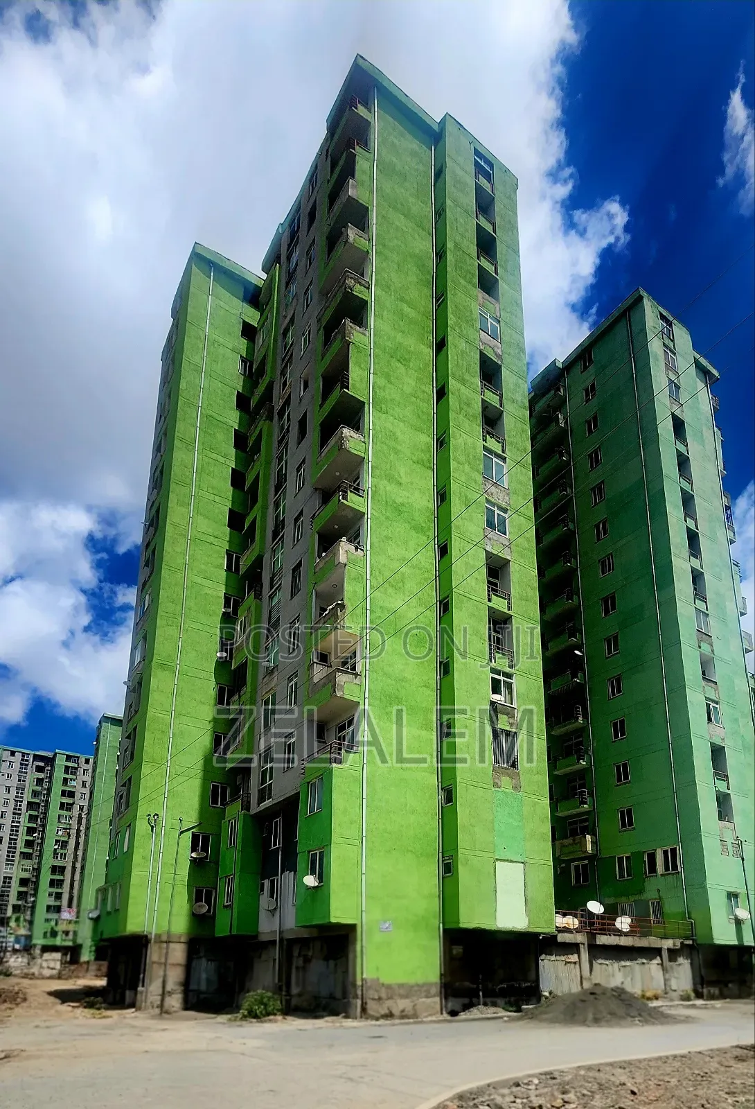 3bdrm Condo in Yeka for sale