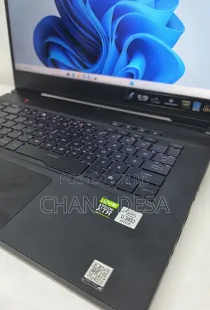 New Laptop Asus 16GB Intel Core i7 SSD 1T