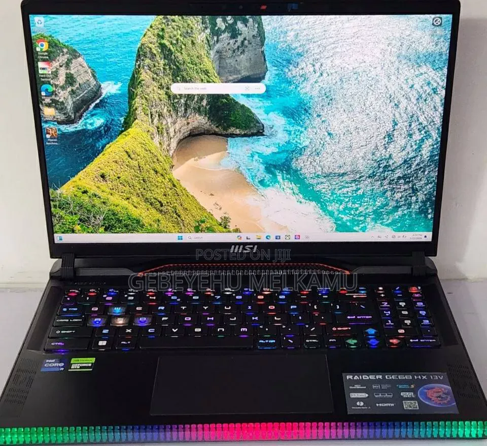 New Laptop MSI Raider GE68HX 13VI-202US 32GB Intel Core i9 SSD 1T