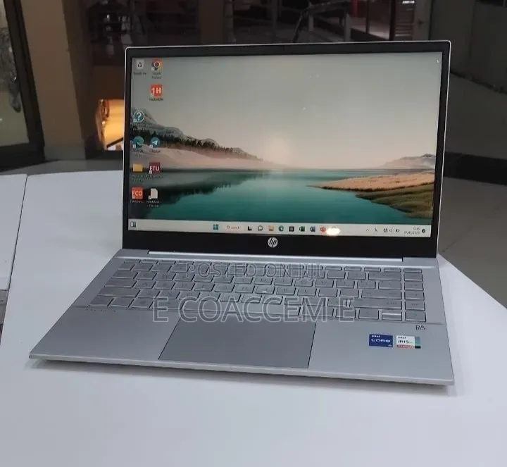 New Laptop HP 16GB Intel Core i5 SSD 512GB