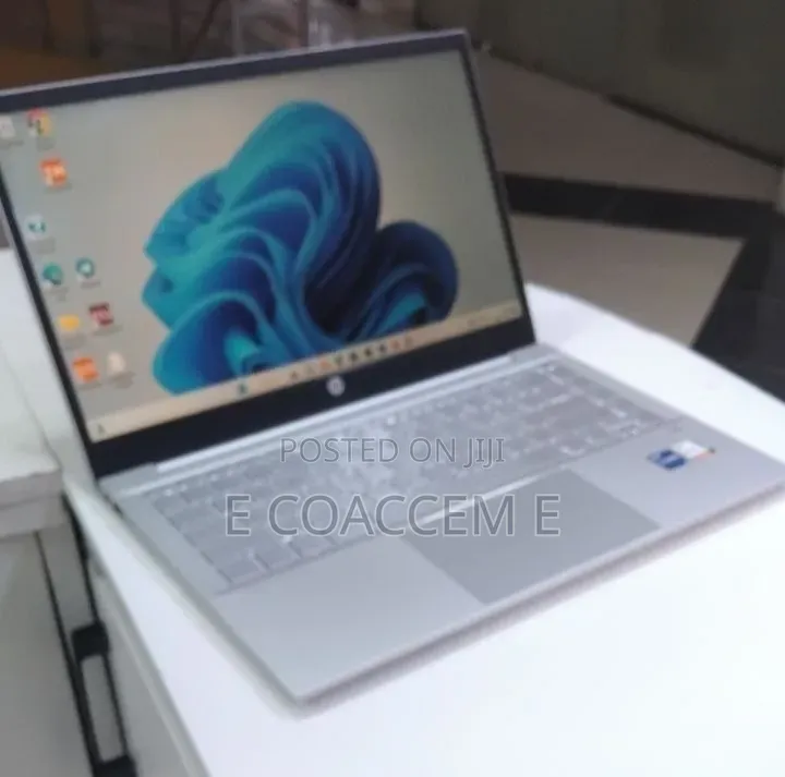 New Laptop HP 16GB Intel Core i5 SSD 512GB