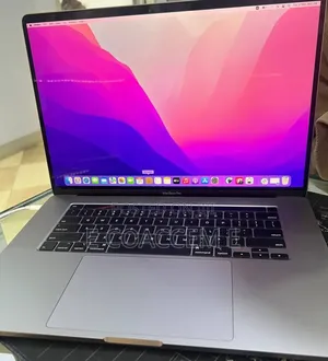 New Laptop Apple MacBook 32GB Intel Core i9 SSD 512GB