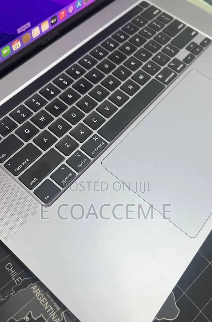 New Laptop Apple MacBook 32GB Intel Core i9 SSD 512GB