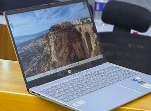 New Laptop HP Stream Notebook 16GB Intel Core i7 SSD 1T
