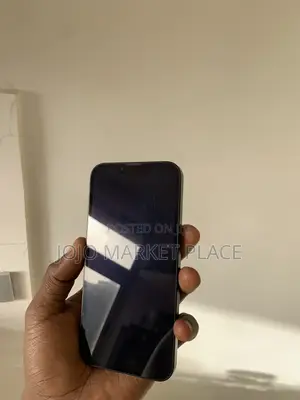 New Apple iPhone 13 128 GB Black