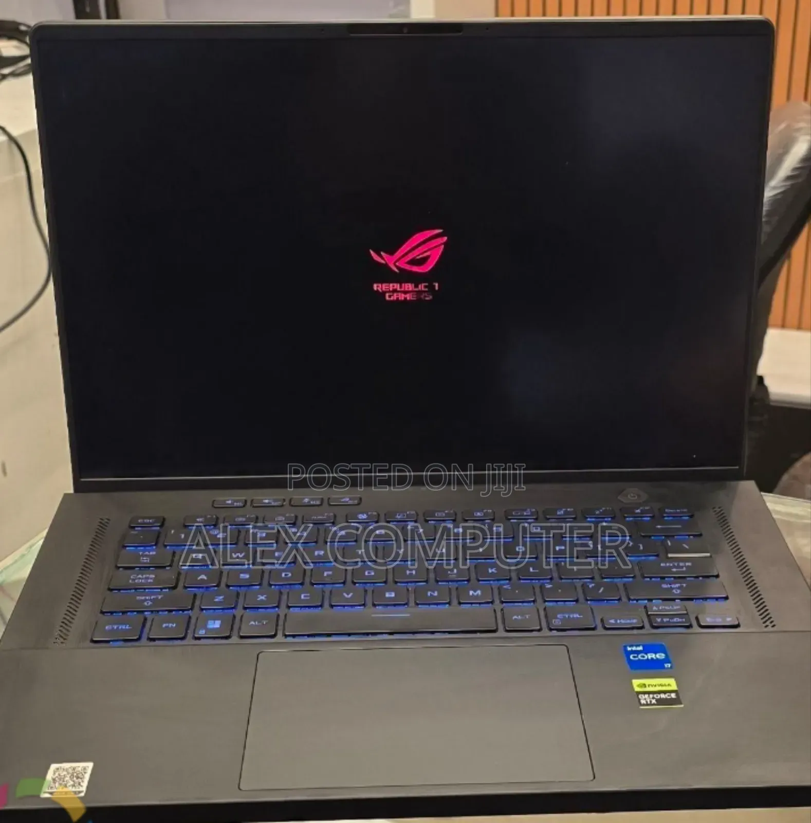 New Laptop Asus ROG Zephyrus G15 16GB Intel Core i7 SSD 512GB