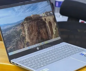 New Laptop HP Stream Notebook 16GB Intel Core i7 SSD 1T