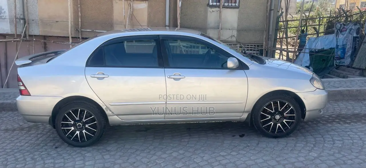 Toyota Corolla Sedan 2001 Silver