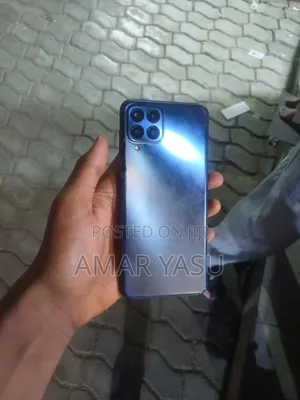 Samsung Galaxy M33 128 GB Blue