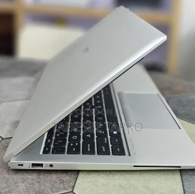 New Laptop HP EliteBook 850 G8 16GB Intel Core i7 SSD 512GB