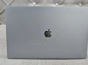 New Laptop Apple MacBook Pro 2019 32GB Intel Core i9 SSD 1T