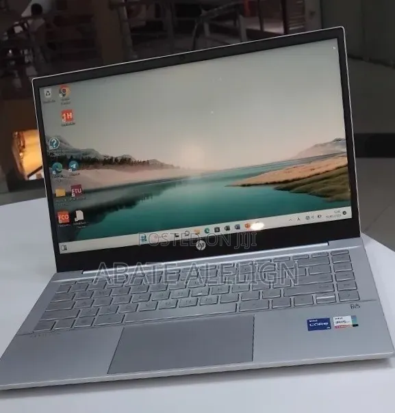 New Laptop HP Pavilion 14 16GB Intel Core i5 SSD 512GB