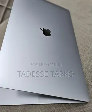 New Laptop Apple MacBook Pro 2019 32GB Intel Core i9 SSD 1T