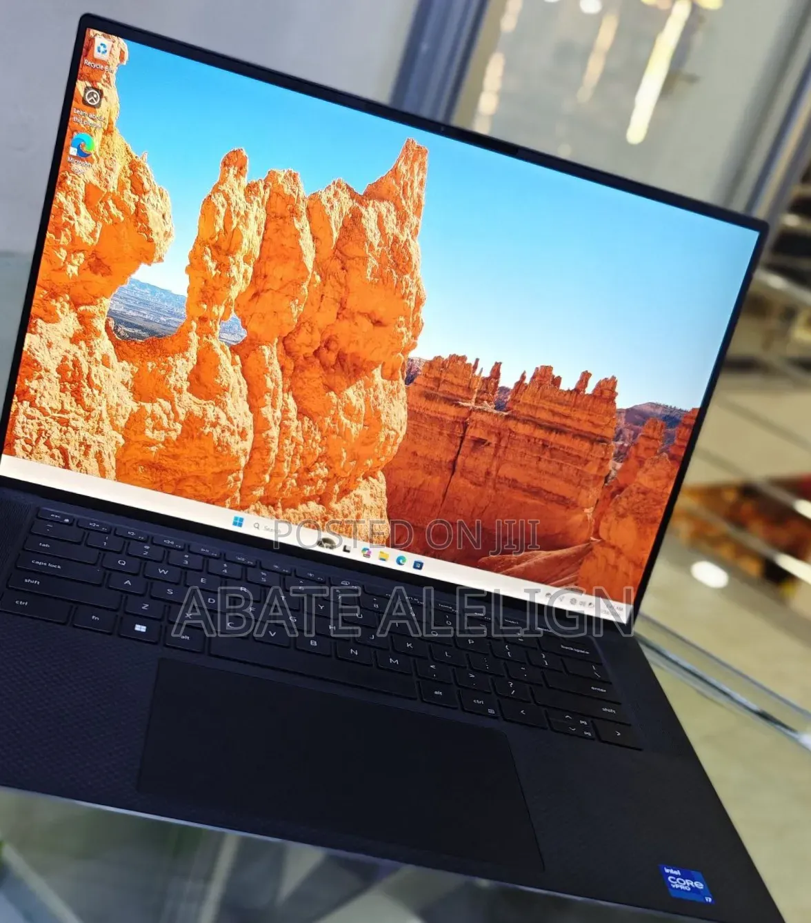 New Laptop Dell Precision 5560 16GB Intel Core i7 SSD 512GB