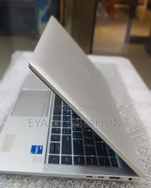 New Laptop HP EliteBook 840 G8 16GB Intel Core i5 SSD 512GB