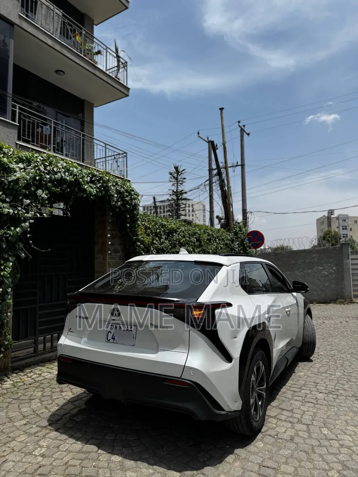 Toyota bZ4X 2022 White
