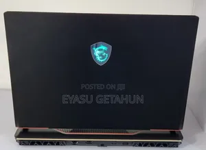 New Laptop MSI Raider GE68HX 13VI-202US 32GB Intel Core i9 SSD 1T