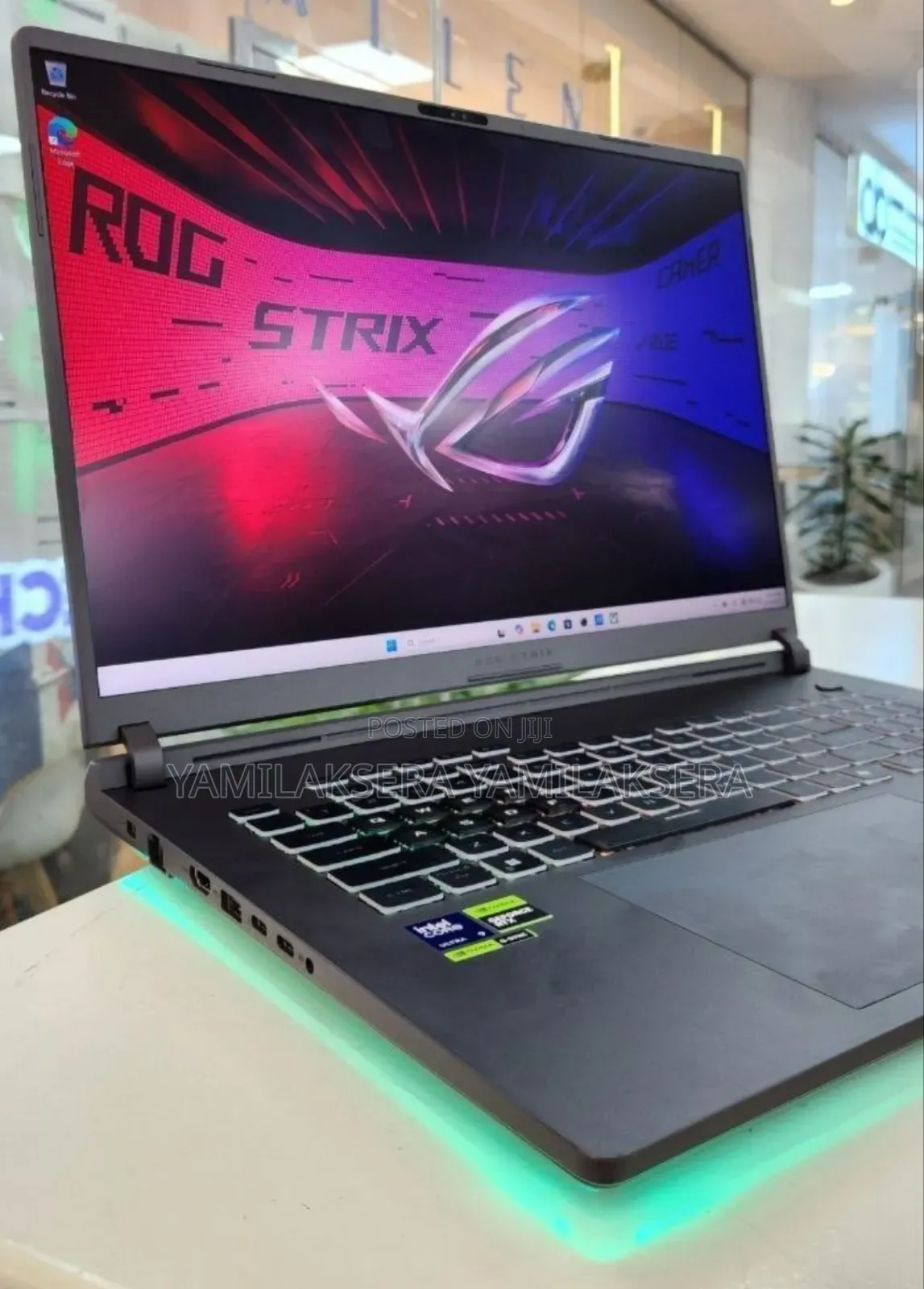 New Laptop Asus ROG Strix G17 32GB Intel Core Ultra 9 SSD 2T