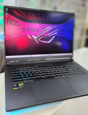 New Laptop Asus ROG Strix G17 32GB Intel Core Ultra 9 SSD 2T