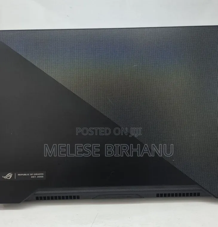 New Laptop Asus ROG Zephyrus G16 16GB Intel Core i7 SSD 1T