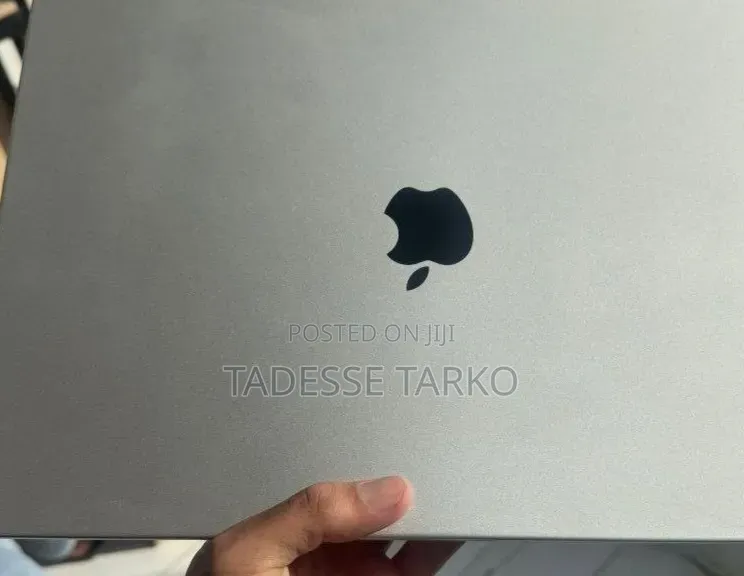New Laptop Apple MacBook Pro 2021 M1 32GB Apple M1 Pro SSD 1T