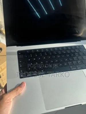 New Laptop Apple MacBook Pro 2021 M1 32GB Apple M1 Pro SSD 1T