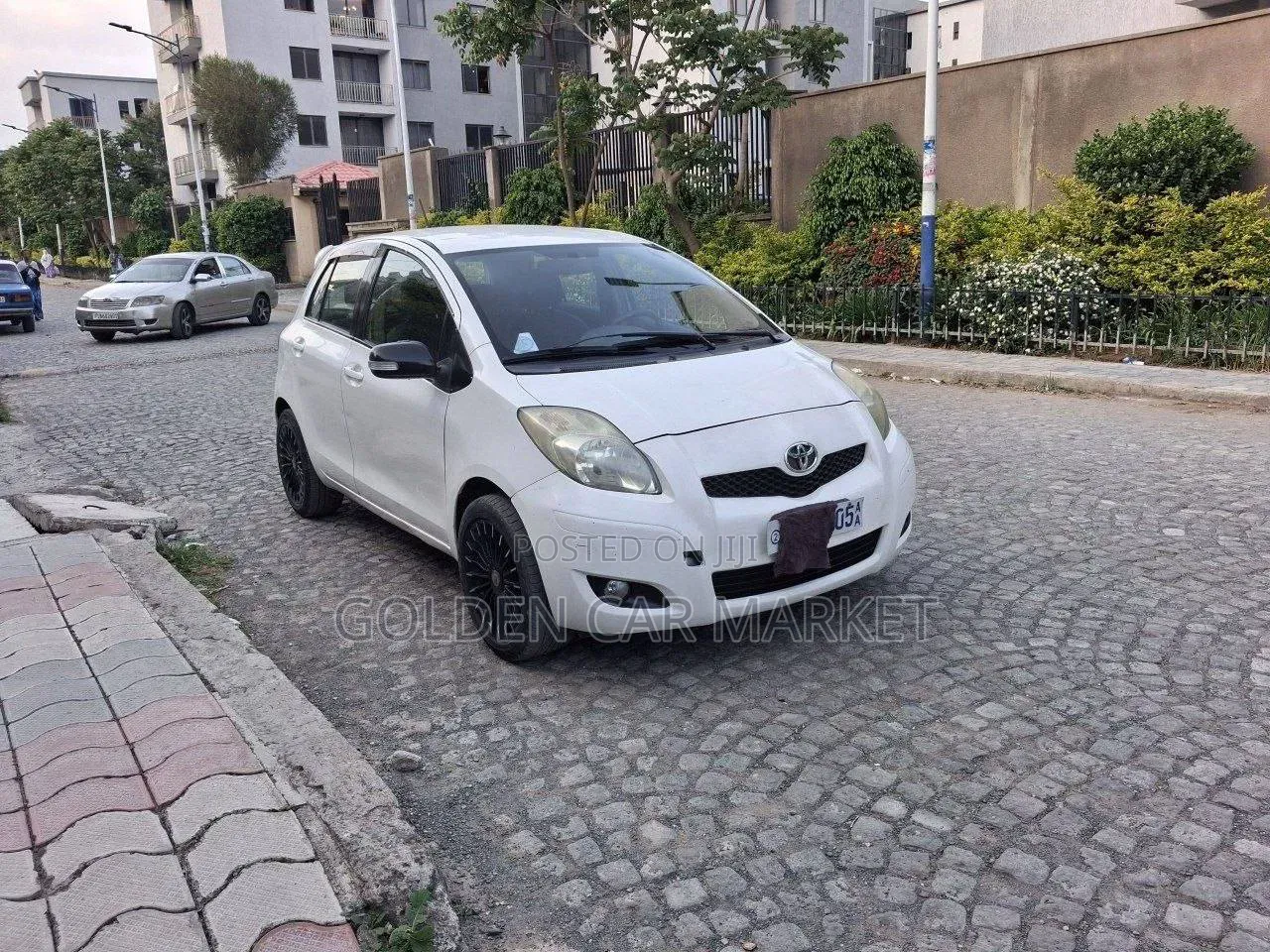 Toyota Yaris 2010 White