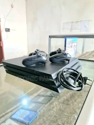 Ps4 Pro 1 Tb Storage With Two Joystiks
