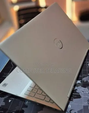 New Laptop Dell Inspiron 15 8GB Intel Core i5 SSD 256GB