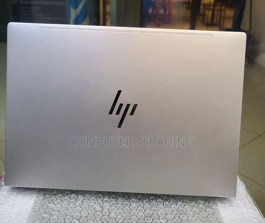 New Laptop HP EliteBook 640 G11 16GB Intel Core Ultra 7 SSD 512GB