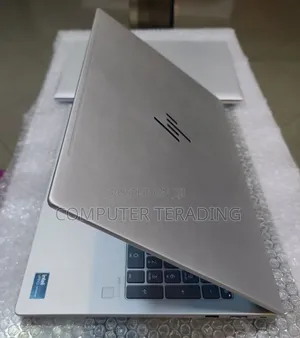 New Laptop HP EliteBook 640 G11 16GB Intel Core Ultra 7 SSD 512GB
