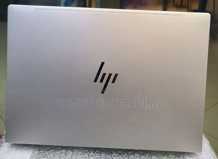 New Laptop HP EliteBook 640 G11 16GB Intel Core Ultra 7 SSD 512GB