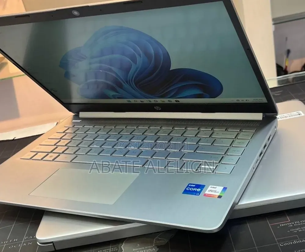 New Laptop HP Stream Notebook 16GB Intel Core i5 SSD 512GB